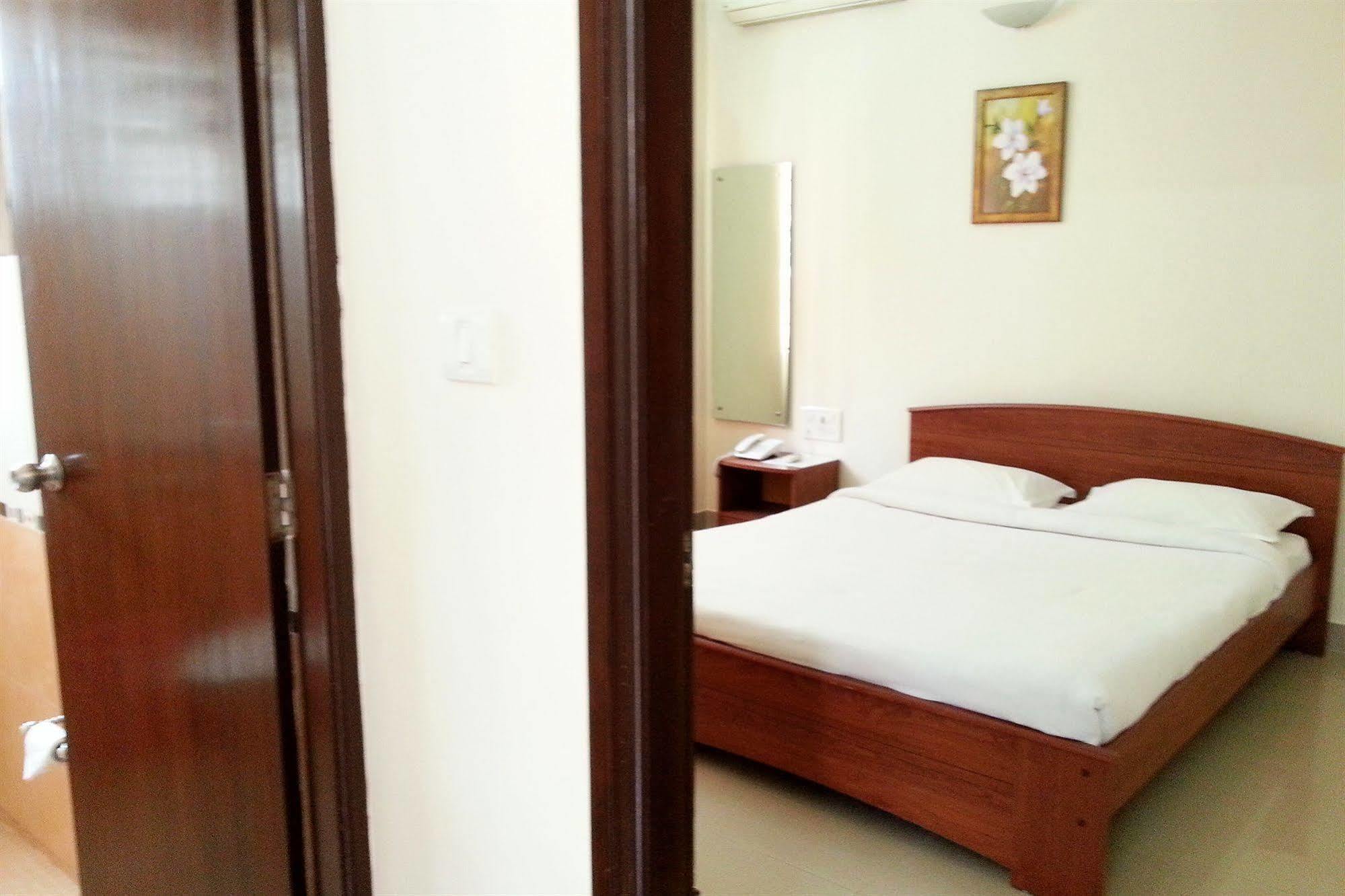 The Grand Serenity Apartment Hotel Μπανγκαλόρ Εξωτερικό φωτογραφία